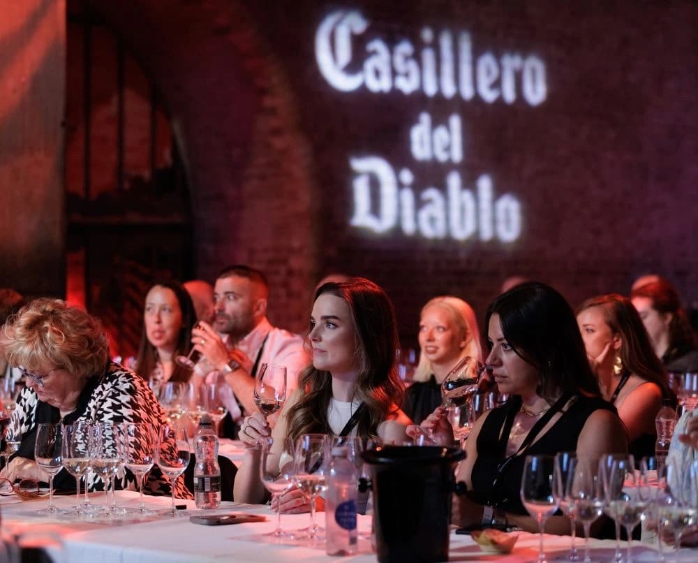 DAf Agency Launches Global 'The Wine Legend' Campaign for Casillero del Diablo Featuring Orlando Bloom — 4