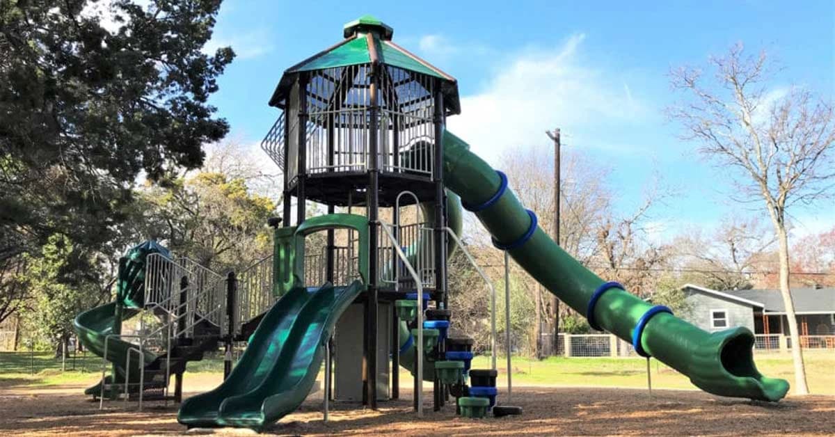 Huitt-Zollars Delivers Lakeway Activity Center Playscape Design — 4