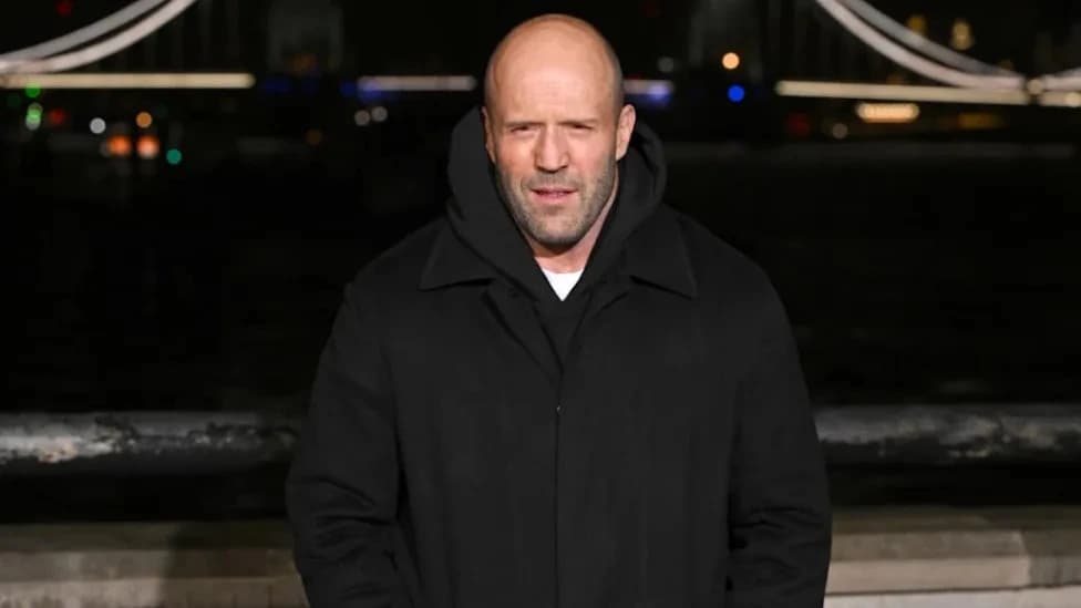 Hungryman Directs Discover Campaign with Bryan Buckley, Jason Statham — 1