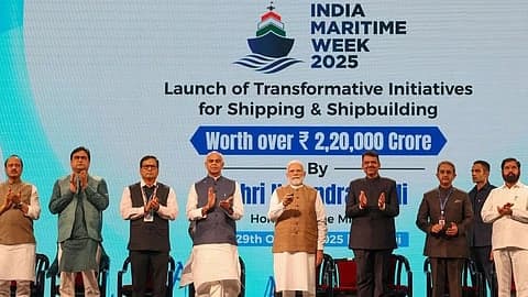 DP World's Integrated Communications & Partnerships Team Wins Gold SABRE for India Maritime Week 2025 — 3