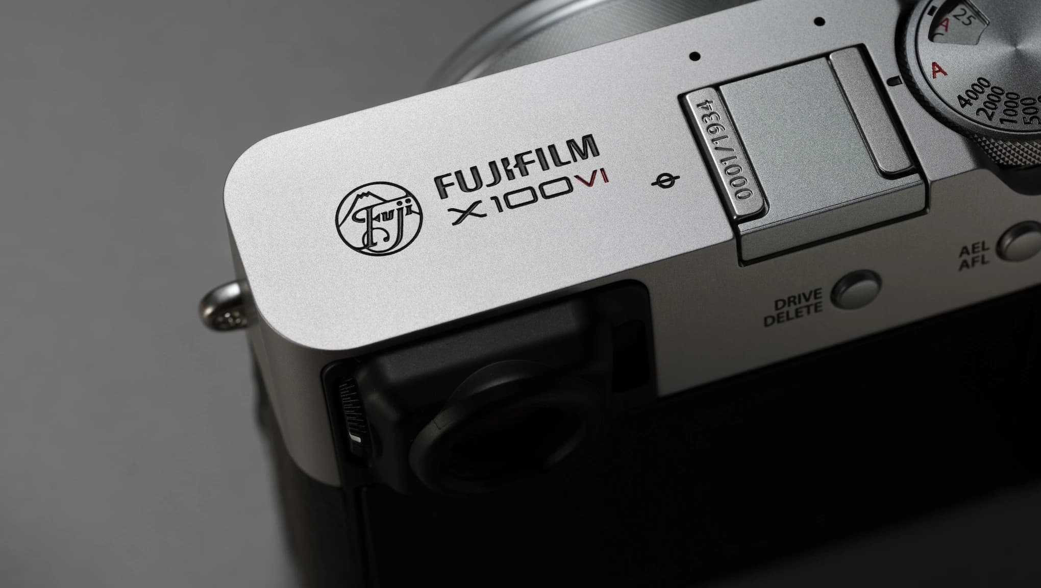 OUTSOURCEAGE Films Produces Product Integration Video for Fujifilm X100VI — 2