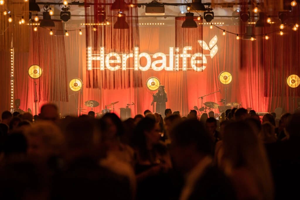 Creative Brand Stories Partners with Herbalife for Global Kraków Event — 3
