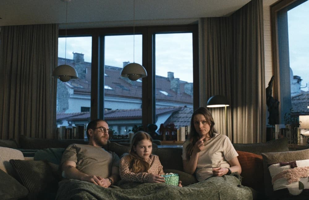 Autoriai Launches New York Campaign for 'How to Divorce During the War'