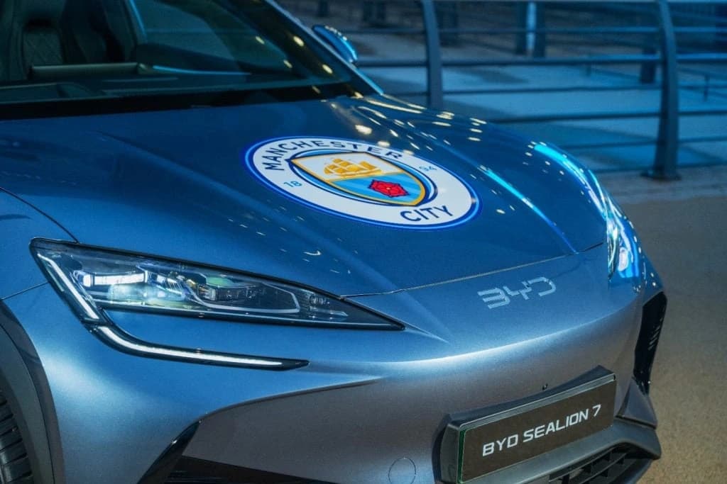 DameConcepts Sports Agency Flags Manchester City-BYD Partnership — 4