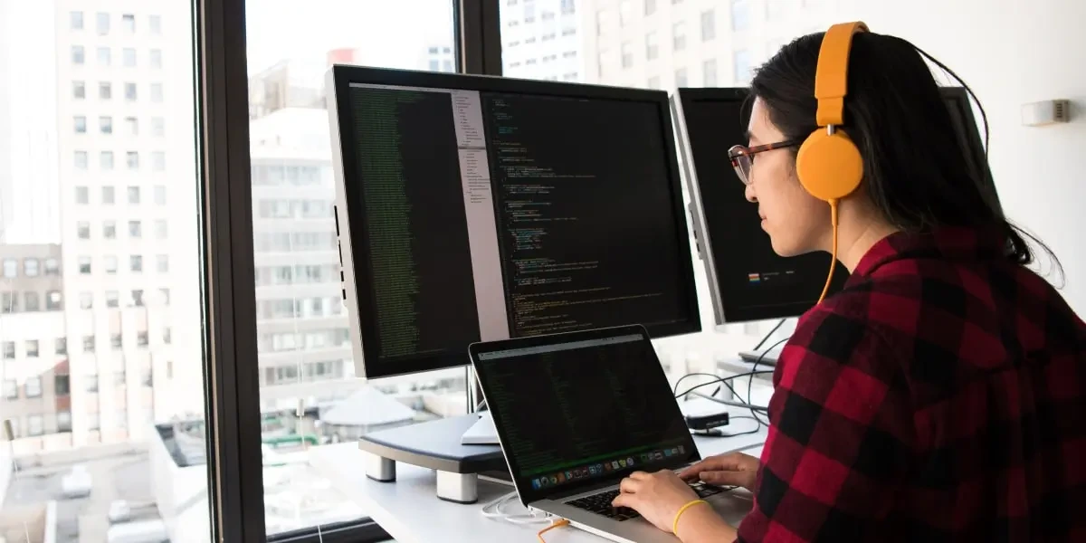 The Partner Model Is Dead: Why Branding Studios Are Hiring Developers — 4