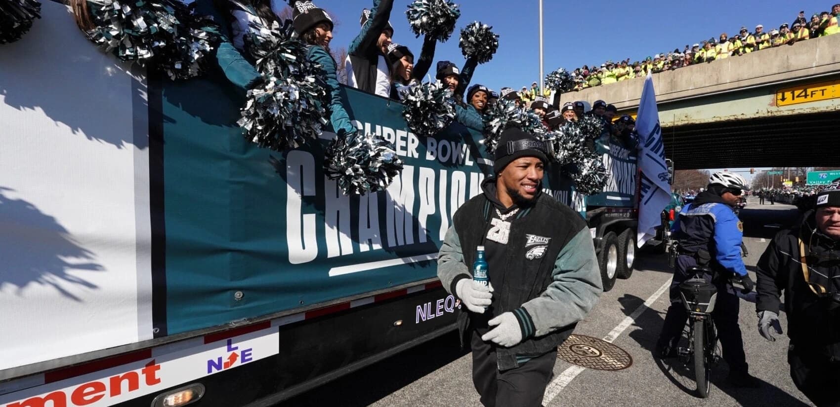 Visit Philadelphia Collected Nearly 3,000 Fan Voicemails for Eagles Super Bowl Campaign — 3