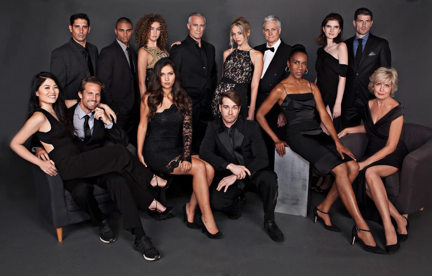The Phoenix Modeling Agency Search Nobody's Answering — 3