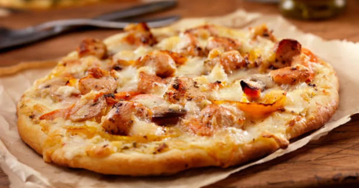 Umansky Graphics Designs Wordmark and Logo for Pizzador Pizza Restaurant